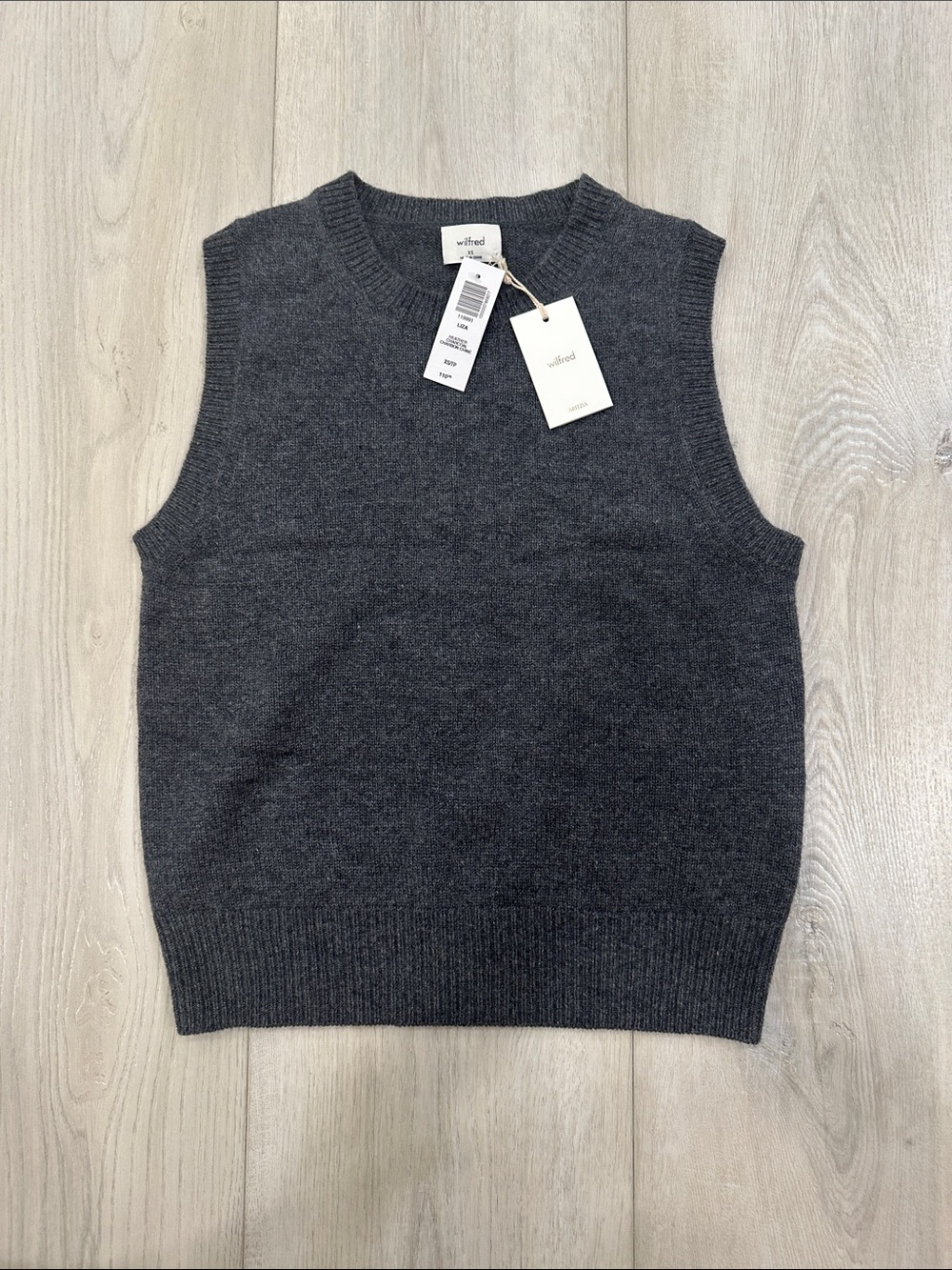 Aritzia Wilfred Liza Wool Cashmere Sweater Vest XS NWT